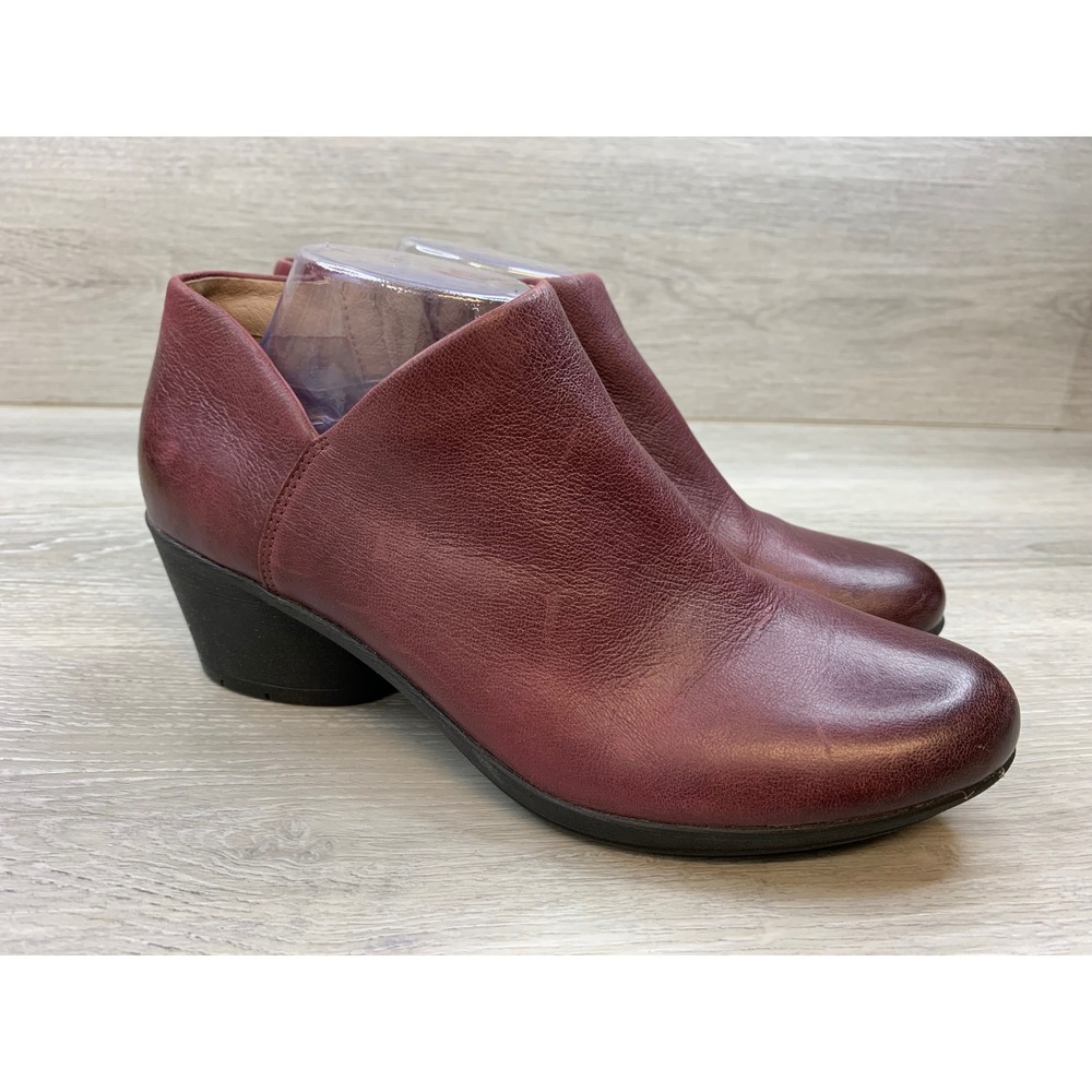 Dansko Wine Burgundy Leather Ankle Boots Side Zip Block Heel Women's 10.5 Shoes